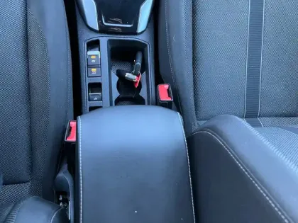 Photo 28 Volkswagen T-roc  Cabriolet 1.5 TSI EVO 150 Start/Stop DSG7