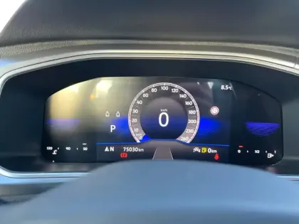 Photo 51 Volkswagen T-roc  Cabriolet 1.5 TSI EVO 150 Start/Stop DSG7