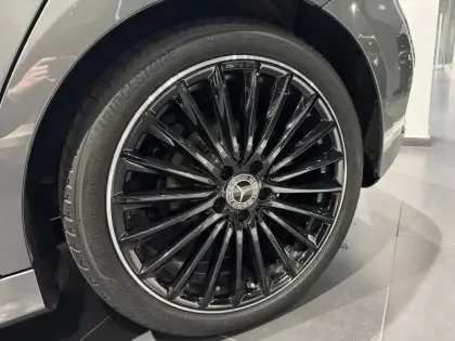 Photo 3 Mercedes Classe A  200 d 8G-DCT