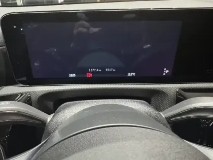 Photo 7 Mercedes Classe A  200 d 8G-DCT