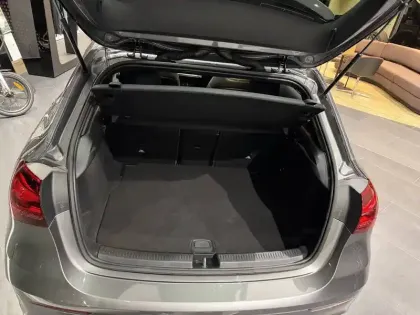 Photo 9 Mercedes Classe A  200 d 8G-DCT