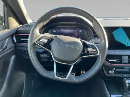 Photo 11 Skoda Kamiq  1.0 TSI Evo 2 116 ch DSG7