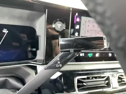 Photo 31 Renault 5 Renault  E-Tech Electrique 10 ch autonomie confort