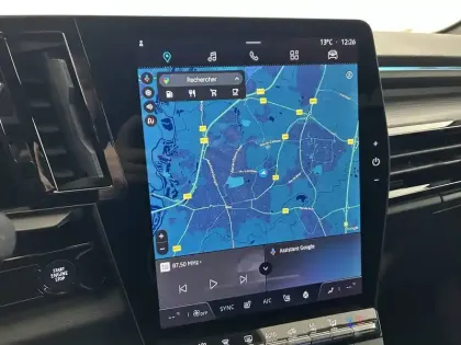 Photo 32 Renault Austral  E-Tech hybrid 200