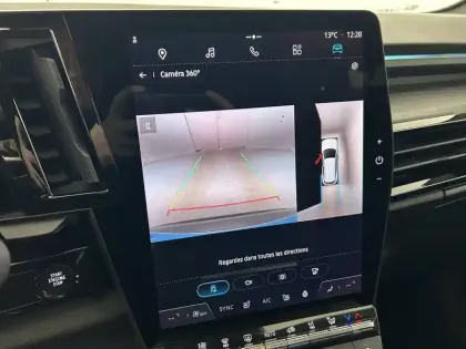 Photo 28 Renault Austral  E-Tech hybrid 200