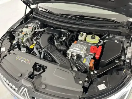 Photo 58 Renault Austral  E-Tech hybrid 200