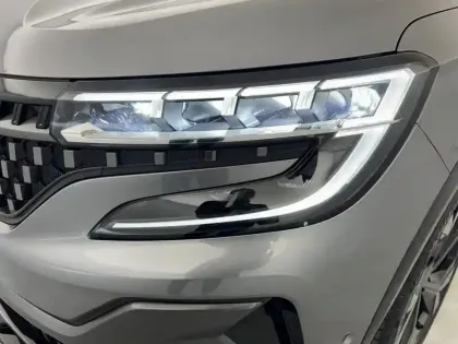 Photo 32 Renault Espace  E-Tech hybrid 200