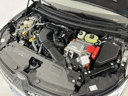 Photo 33 Renault Espace  E-Tech hybrid 200