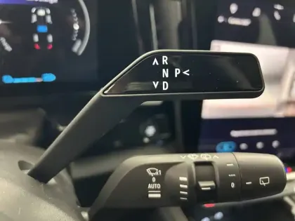 Photo 21 Renault Espace  E-Tech hybrid 200