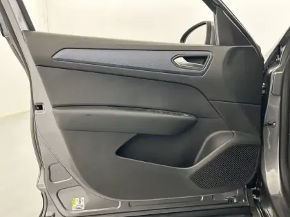 Photo 19 Renault Arkana  E-Tech hybride 145 - 22