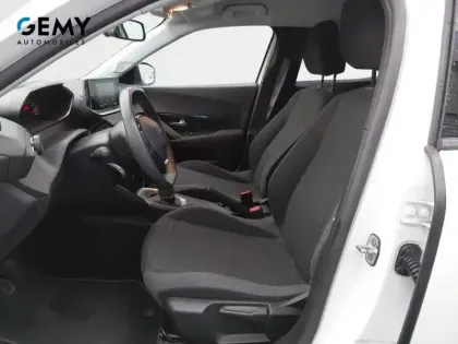 Photo 8 Peugeot 2008  PureTech 100 S&S BVM6