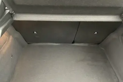 Photo 11 Peugeot 208  Hybrid 110 e-DCS6