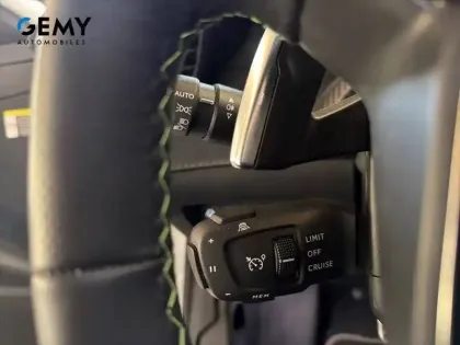 Photo 21 Peugeot 208  Hybrid 100 e-DCS6