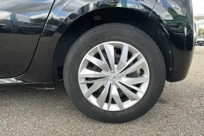 Photo 20 Peugeot 208  PureTech 75 S&S BVM5