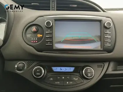 Photo 58 Toyota Yaris  110 VVT-i