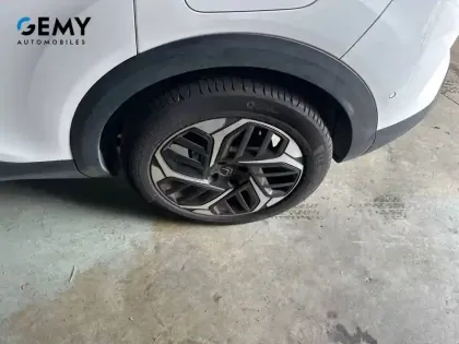 Photo 29 Citroën C4 Gén. III Ph1 Shine 5