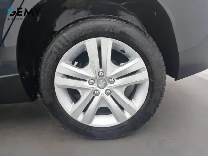 Photo 10 Peugeot 2008  1.2 PureTech 82ch BVM5