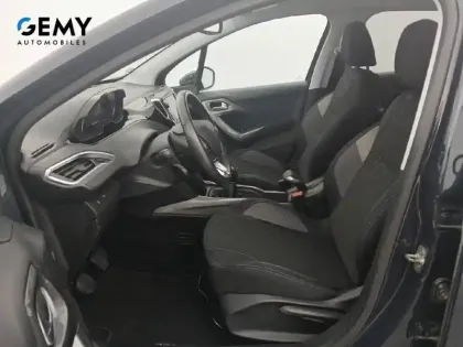 Photo 8 Peugeot 2008  1.2 PureTech 82ch BVM5