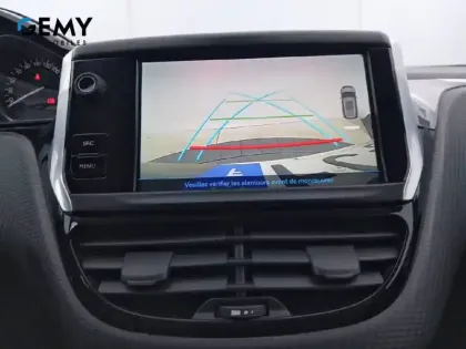 Photo 14 Peugeot 2008  1.2 PureTech 82ch BVM5