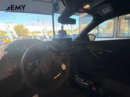 Photo 7 Peugeot 2008  Electrique 50 kWh 136 ch