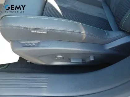 Photo 11 Peugeot 308  SW Hybrid 145 e-DCS6