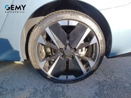 Photo 10 Peugeot 308  SW Hybrid 145 e-DCS6