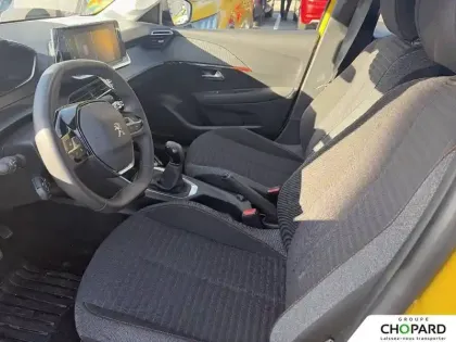 Photo 10 Peugeot 208  PureTech 75 S&S BVM5