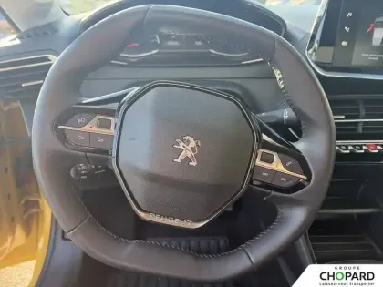 Photo 15 Peugeot 208  PureTech 75 S&S BVM5