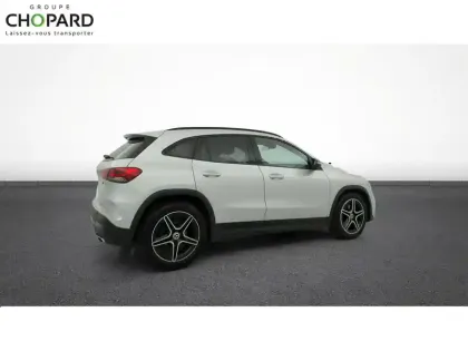 Photo 8 Mercedes GLA  200 d 8G-DCT