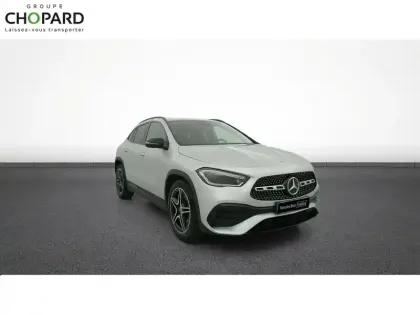 Photo 11 Mercedes GLA  200 d 8G-DCT