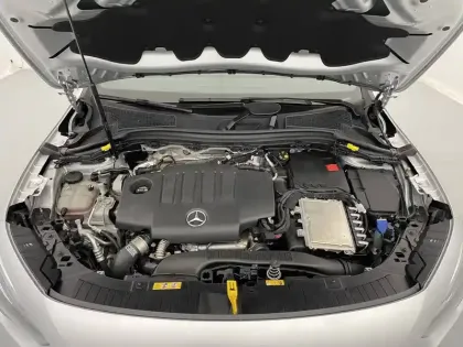 Photo 19 Mercedes GLA  200 d 8G-DCT