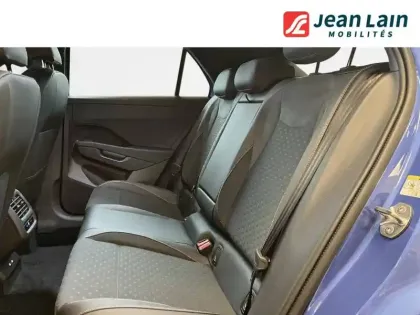 Photo 16 Volkswagen T-roc  1.5 eTSI EVO2 Hybrid 150 ch DSG7