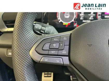 Photo 11 Volkswagen T-roc  1.5 eTSI EVO2 Hybrid 150 ch DSG7