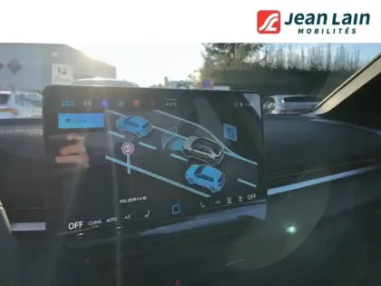 Photo 15 Volkswagen T-roc  1.5 eTSI EVO2 Hybrid 150 ch DSG7