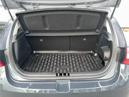 Photo 6 Hyundai I20  1.0 T-GDi 100 Hybrid 48V