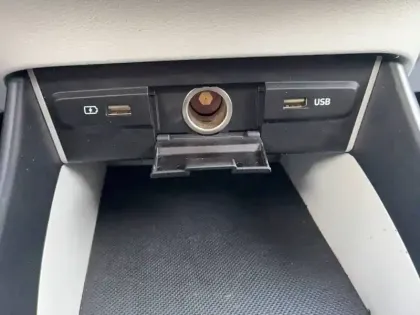 Photo 12 Hyundai I20  1.0 T-GDi 100 Hybrid 48V