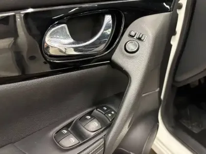 Photo 20 Nissan Qashqai  1.5 dCi 115 DCT