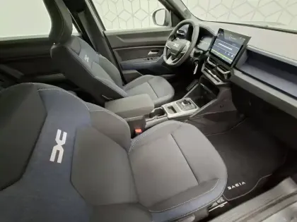 Photo 17 Dacia Bigster  Hybrid 155