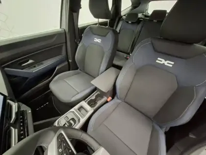 Photo 23 Dacia Bigster  Hybrid 155