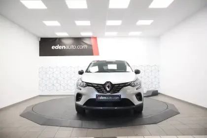 Photo 10 Renault Captur  E-Tech Plug-in 160