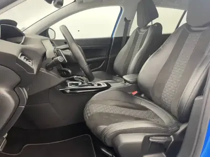 Photo 13 Peugeot 308  PureTech 130ch S&S EAT8