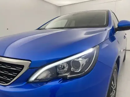 Photo 87 Peugeot 308  PureTech 130ch S&S EAT8