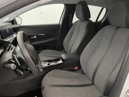 Photo 13 Peugeot 208  PureTech 100 S&S EAT8