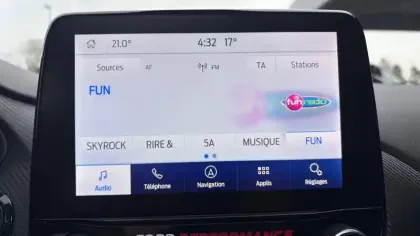 Photo 27 Ford Puma  1.0 EcoBoost 170 ch mHEV S&S Powershift