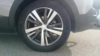 Photo 12 Peugeot 3008  Hybrid 225 e-EAT8