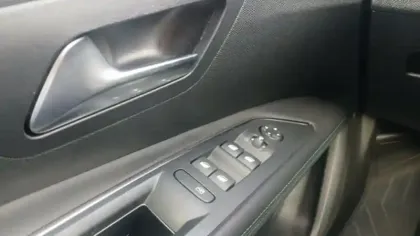 Photo 25 Peugeot 3008  Hybrid 225 e-EAT8