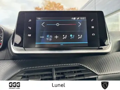 Photo 16 Peugeot 208  BLUEHDI 100 S&S BVM6