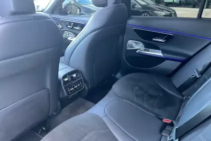 Photo 25 Mercedes Classe E  300 de Hybrid EQ 9G-Tronic