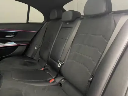 Photo 46 Mercedes Classe E  300 de Hybrid EQ 9G-Tronic