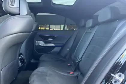 Photo 10 Mercedes Classe E  300 de Hybrid EQ 9G-Tronic